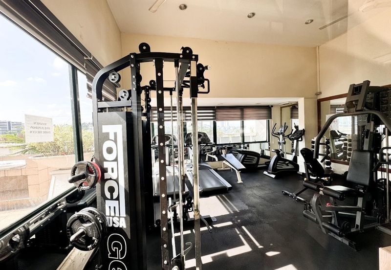 10 Semantan Suites (Sematan Avenue)