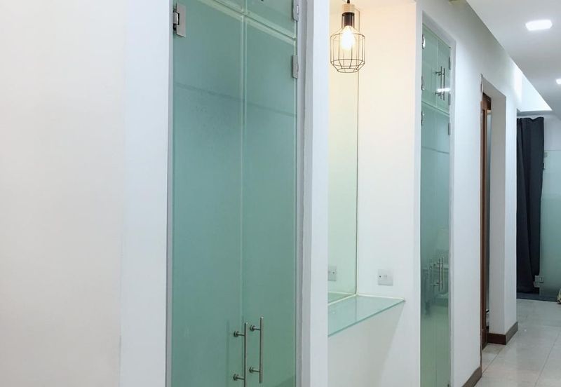 10 Semantan Suites (Sematan Avenue)