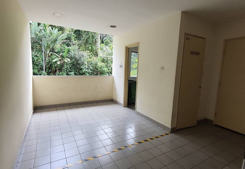 10 Semantan Suites (Sematan Avenue)