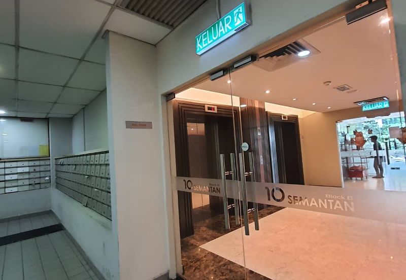 10 Semantan Suites (Sematan Avenue)