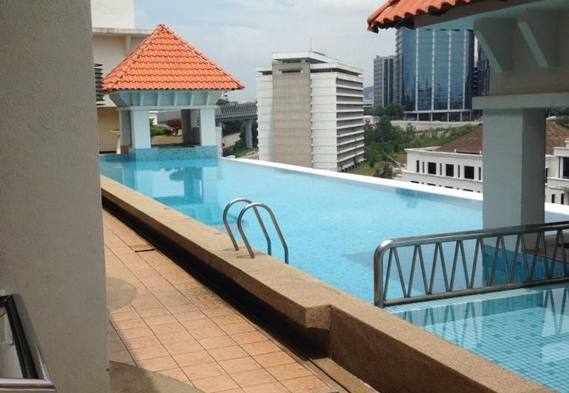 10 Semantan Suites (Sematan Avenue)