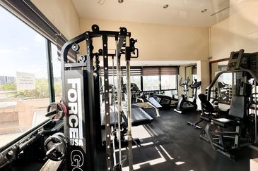 10 Semantan Suites (Sematan Avenue)