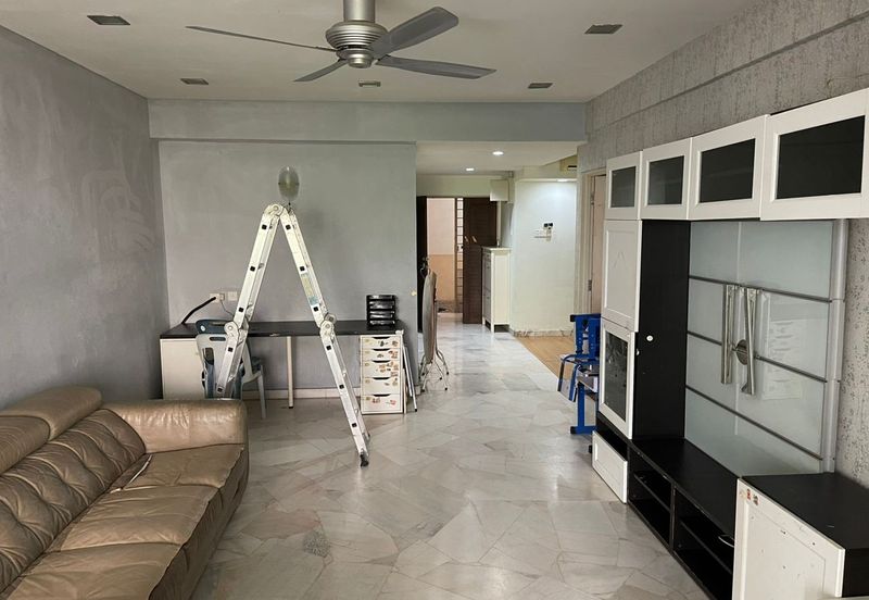 La Villas Condominium