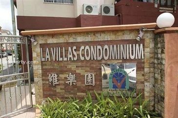 La Villas Condominium