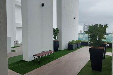 Platinum Splendor Residence