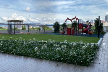 Platinum Splendor Residence