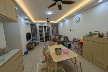 Platinum Splendor Residence