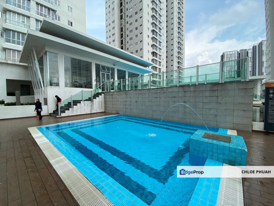 1009sf Maxim Citylights Sentul 2 car parks good condition partly furnished - FOR SALE, Kuala Lumpur, Sentul