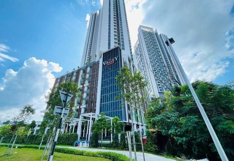 The Valleys @ SkySierra