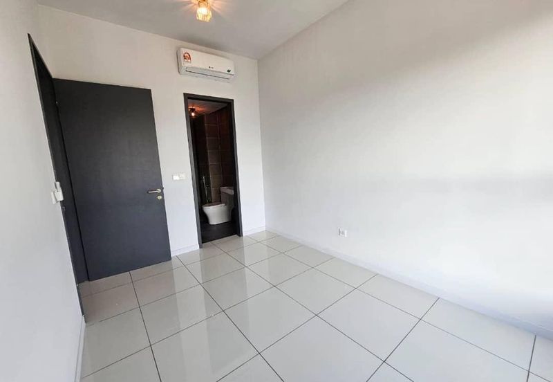 The Valleys @ SkySierra