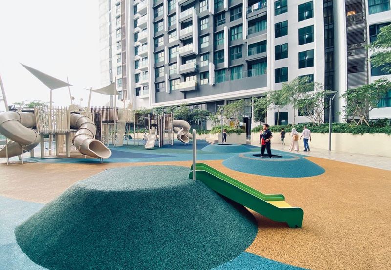 The Valleys @ SkySierra