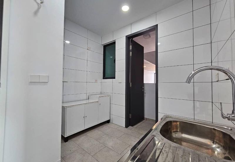 The Valleys @ SkySierra