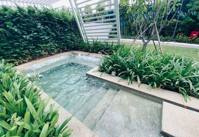 The Valleys @ SkySierra