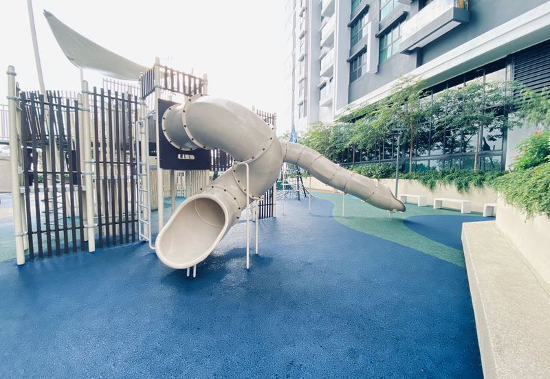 The Valleys @ SkySierra