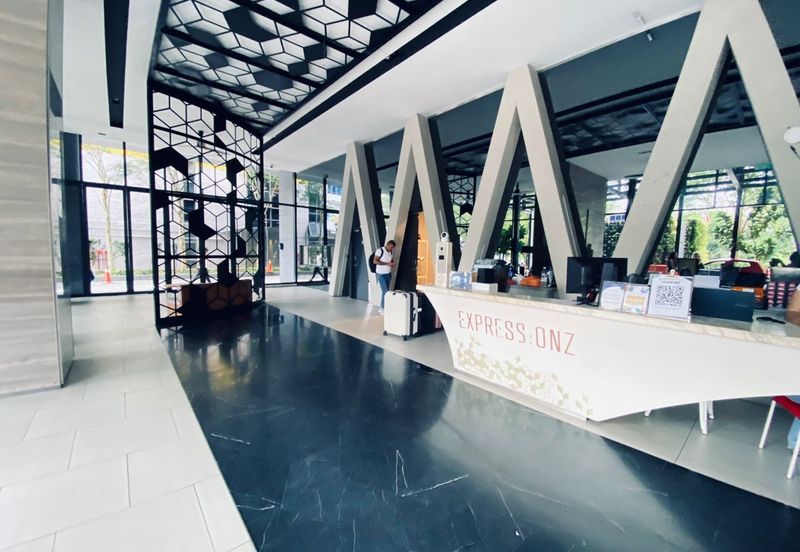 Expressionz Professional Suites