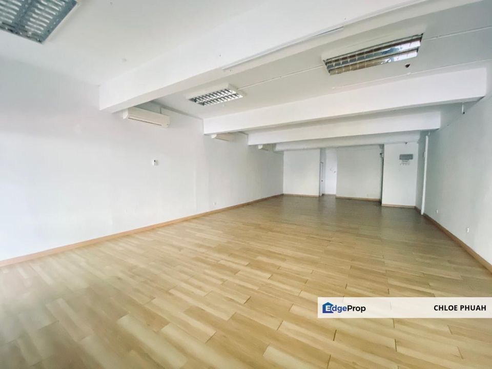 Platinum Walk commercial office hot rental demand | 1431sf Spacios end lot - FOR SALE, Kuala Lumpur, Setapak