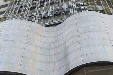 1 Powerhouse Bandara Utama Corporate Office Tower 