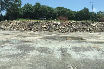 Prime Commercial Land Sg Besi KL Seremban Highway