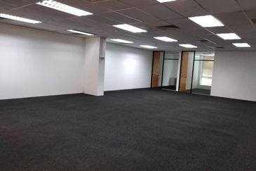 Partially Fitted Menara Bangsar 8 Office For Rent