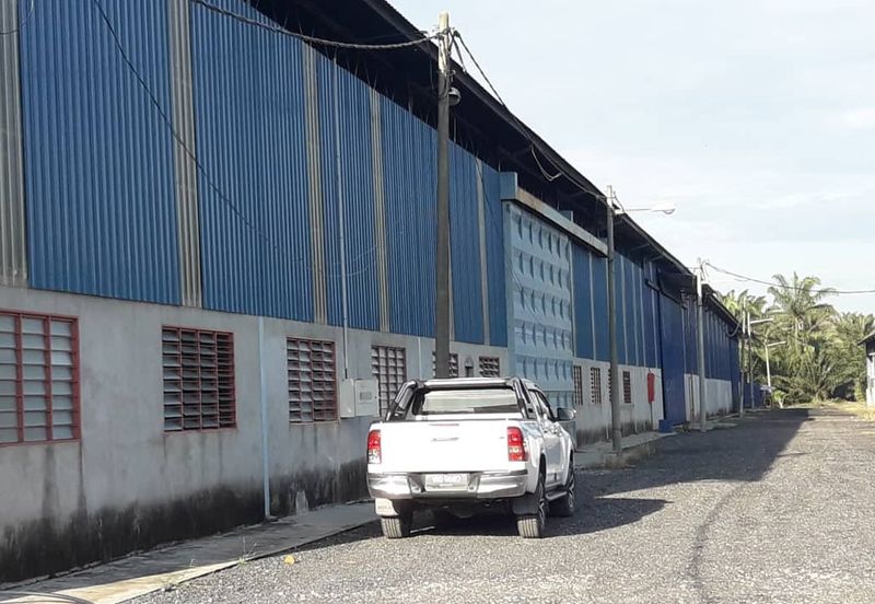 Warehouse For Rent Tanjung Dua Belas, Selangor