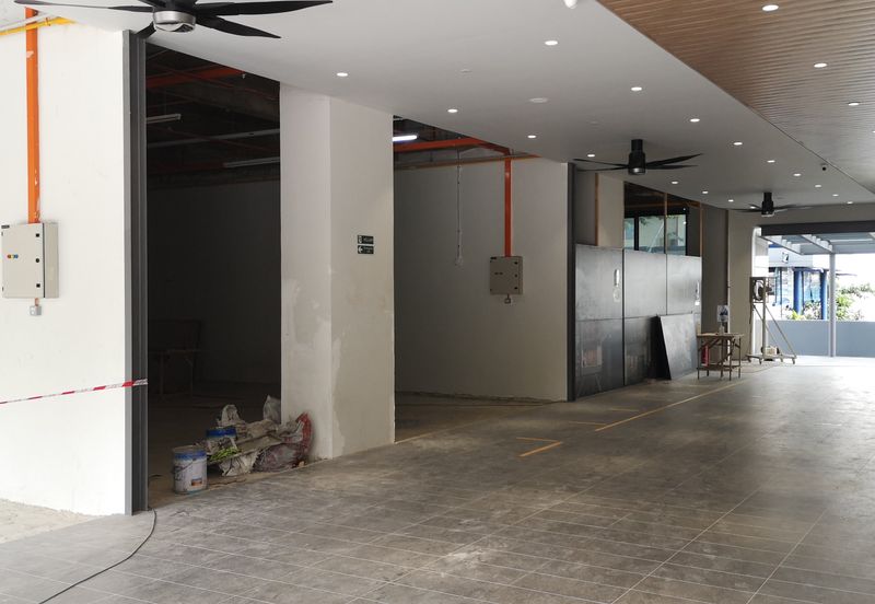 Prime & Vibrant Food & Beverage Retail Space 4Rent