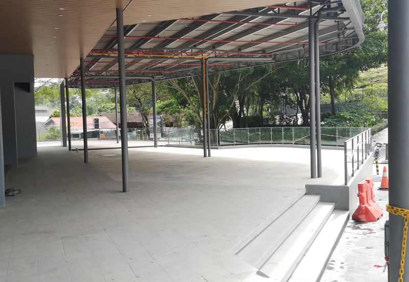 Prime & Vibrant Food & Beverage Retail Space 4Rent