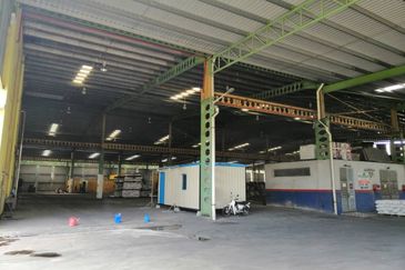 Factory For Rent (Telok Panglima Garang)