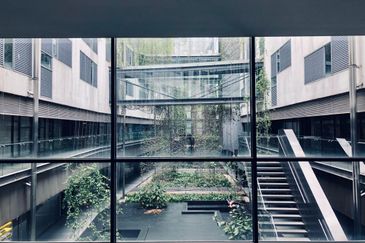 D7 Sentul Office For Rent