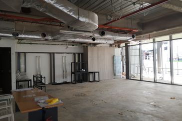 Menara AIA Sentral (formerly Menara Standard Chartered)