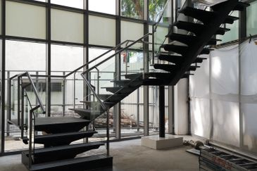 Menara AIA Sentral (formerly Menara Standard Chartered)