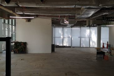 Menara AIA Sentral (formerly Menara Standard Chartered)