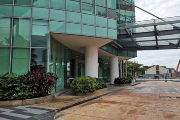 3 Damansara Office Tower