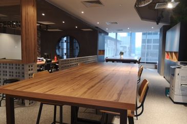 Menara EcoWorld (The Stride Strata Office @ BBCC)