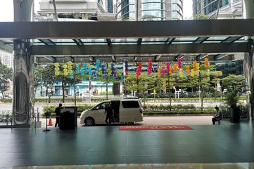 Prime F&B Retail Space For Rent