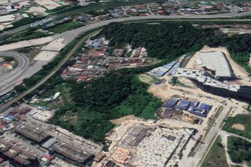 Pantai Dalam Kampung Kerinchi