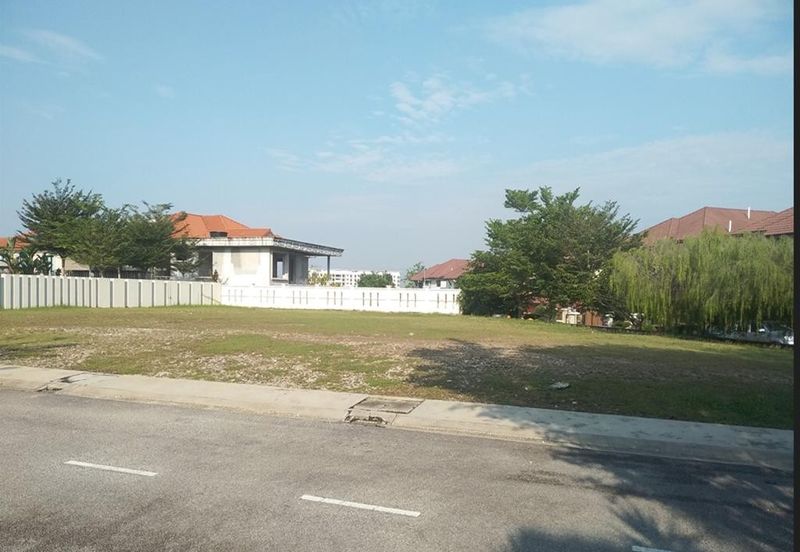 Bungalow Land For Sale - Bandar Sungai Long