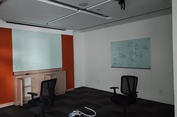 Tastefully Furnished TH Damansara TTDI Office For Rent