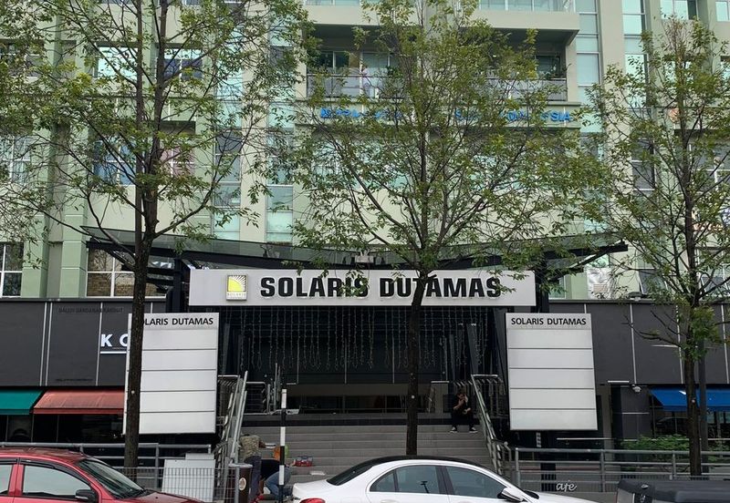 Solaris Dutamas