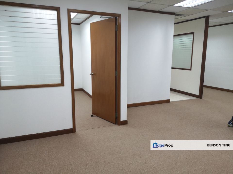 Wisma UOA-Nicely Fitted Modern Office for Sale, Kuala Lumpur, KL City