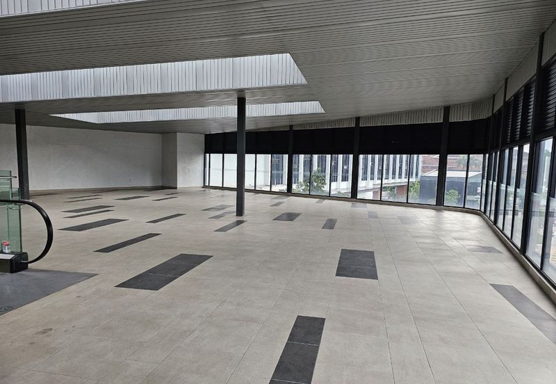 Tropika (Retail Podium) Bukit Jalil For Rent