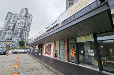 Tropika (Retail Podium) Bukit Jalil For Rent