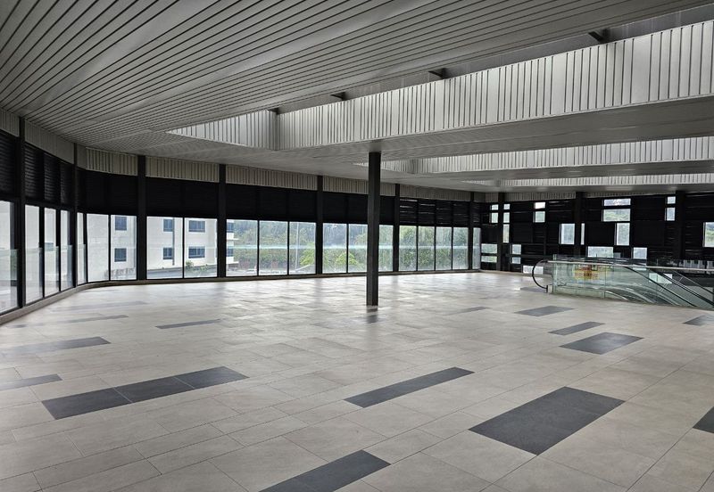 Tropika (Retail Podium) Bukit Jalil For Rent