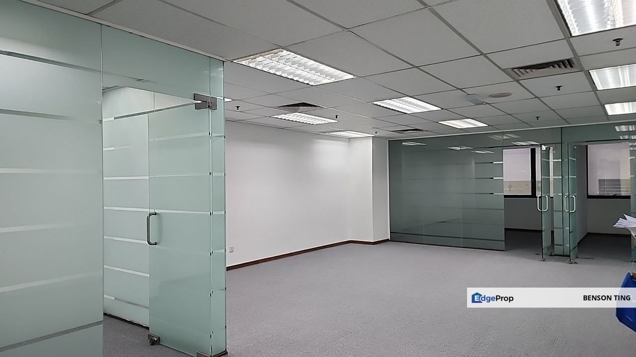 Wisma UOA-Compact Bare Nicely Fitted Office for Sale, Kuala Lumpur, KL City
