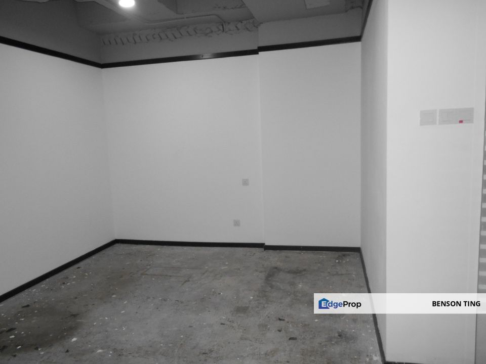 Wisma UOA-Well Fitted Office Space, Great Value!, Kuala Lumpur, Damansara Heights