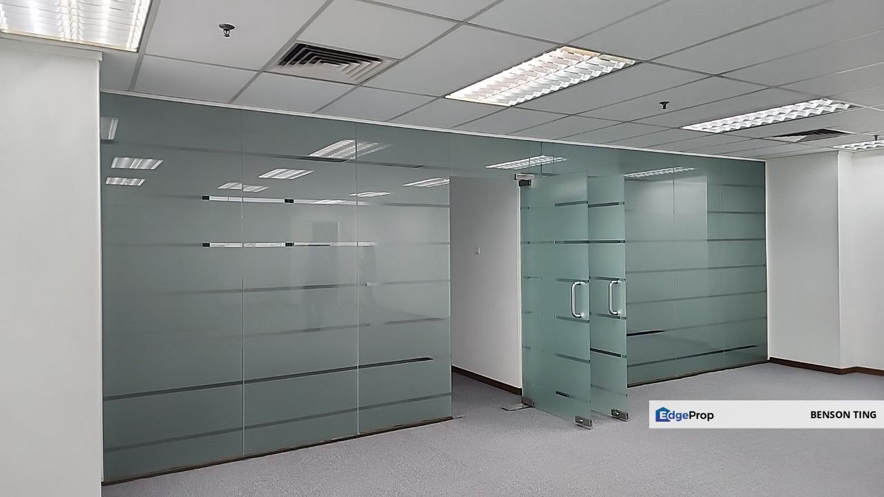 Wisma UOA-Compact Bare Nicely Fitted Office for Sale, Kuala Lumpur, KL City