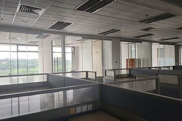 Sapura Mines - Contemporary Move-In Ready Office