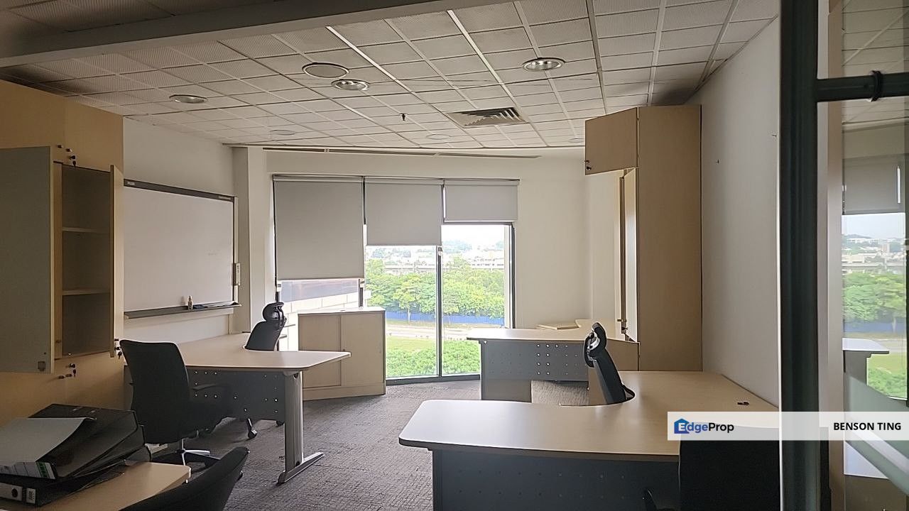 Sapura Mines - Bright Fully Fitted Office with Beautiful Scenery , Selangor, Seri Kembangan
