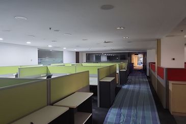 Sapura Mines - Contemporary Move-In Ready Office 