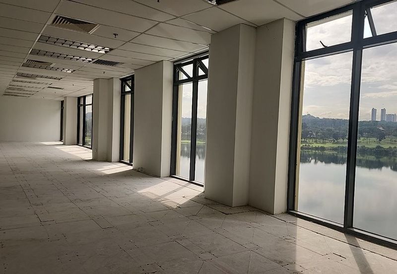 Sapura Mines - Minimalist Bare Office  Great Layout and Look