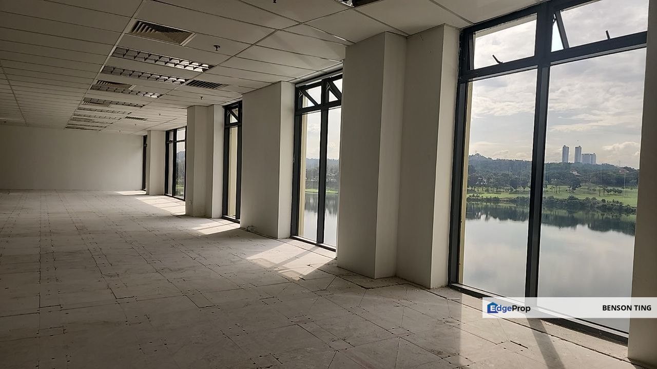 Sapura Mines - Minimalist Bare Office  Great Layout and Look, Selangor, Seri Kembangan